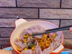 -爆炸头阿姨小四川正宗川味小吃(无任何分店)
