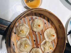 蟹粉小笼包-绿波廊(豫园店)