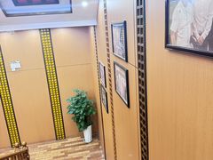 -桥香园过桥米线(国贸店)
