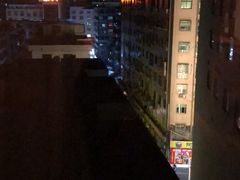 -汕尾巴黎半岛酒店