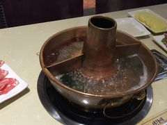 -楼外楼大刀肉传统火锅居(博学路店)
