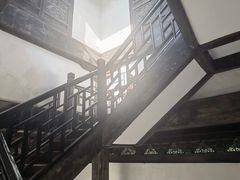 -汇龙潭