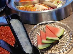 -辣伍鲜毛肚老火锅(元一店)