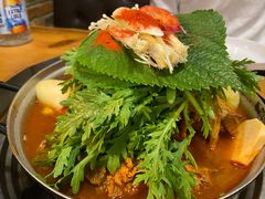 土豆排骨火锅-喇喇排骨火锅·传统韩式脊骨汤(望京西园总店)