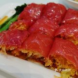 周日去的时候还要拿号等位，比较旺场