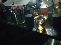 -简奥斯汀·赫本酒吧