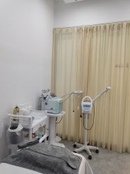 -柒朵科技美肤中心