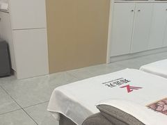 -郑远元专业修脚房(栖山路店)