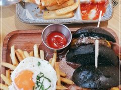 -HELLO 27 意面·沙拉·帕尼尼