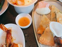 -蝴蝶里·粤菜·点心(滨江龙湖店)