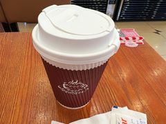 英式奶茶-红宝石·鲜奶小方·海派西点房(南丹店)