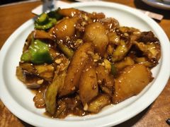 -95号酱骨·一块豆腐(展春园西路店)