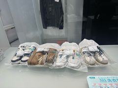 -福奈特洗衣洗鞋(宝华广场店)