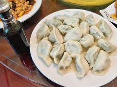 -宾朋海鲜特色美食餐厅·纯手工鲅鱼水饺(兴海路店)