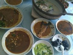 -天乐农家鱼头王(天目湖店)