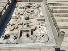 -绳金塔
