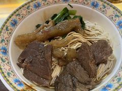 -金杨拉面王小吃面馆·牛三宝面·红烧牛肉粉