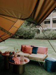 -花轿喜屋婚礼策划