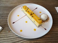 百香果黄柠檬挞-Vanilla Specialty Coffee(八大关店)