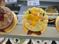 -花花卷卷·鲜食蛋糕(静安久光百货店)