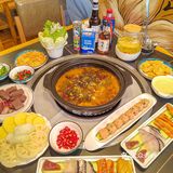 老坛酸菜鸡！成都人真会吃，武汉也有了！