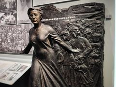 -侵华日军南京大屠杀遇难同胞纪念馆-停车场