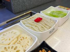 -味之绝美蛙鱼头火锅(松江万达店)