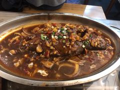 -临街徽菜馆·正宗黄山味
