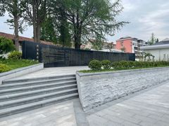 -南汇烈士陵园