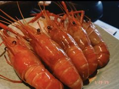 -雍容荟帝王蟹活龙虾展台自助(IFS黑金店)