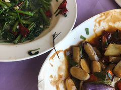 -合家小菜餐馆(新诚花苑店)