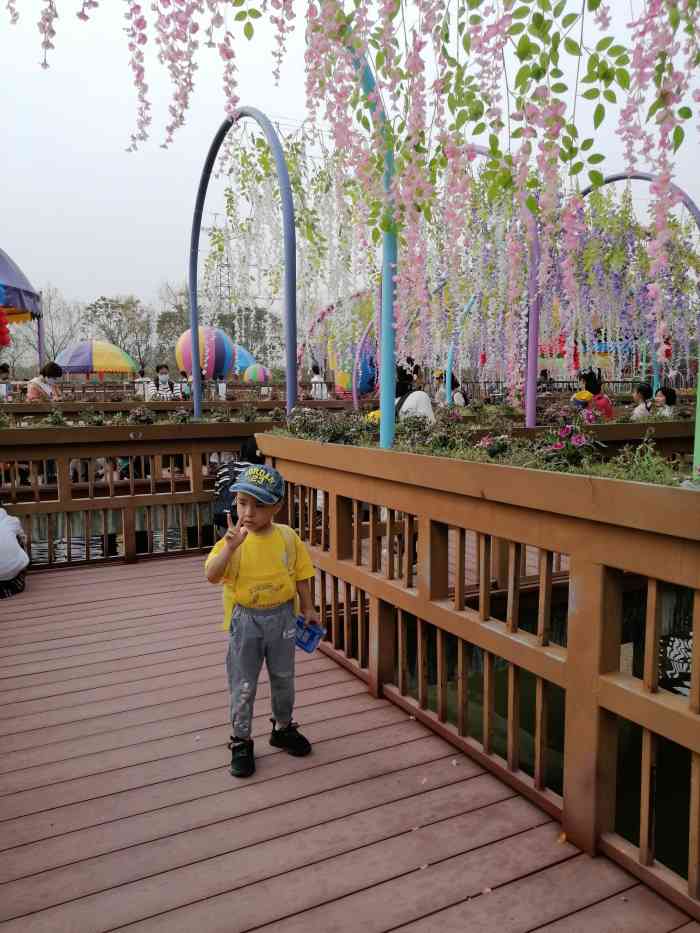 流溪湾丰华园-"交通:对于本地人来说其实很方便,如果自.