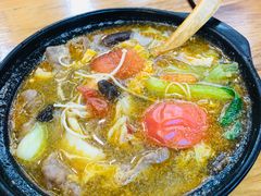 -金陵杨胖子·砂锅麻辣烫(金轮新天地店)