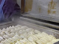 -周震馄饨