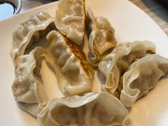 -必胜客(证大大拇指店)