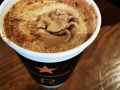 -星巴克臻选(世茂广场店)