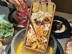 -野·大山里土鸡火锅(万科里店)