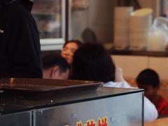 -伍湛记 · 广州老字号(龙津中路店)