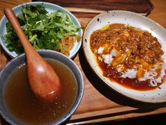 麻酱肉臊子拌粉-小满手工粉(上海品尊国际店)