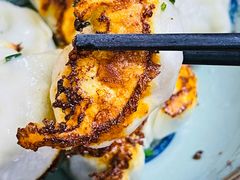 -无名氏宵夜小摊(祝家三姐妹馄饨店)