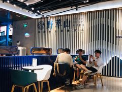 大堂-野萃山·潮汕厚果汁(十亩地店)