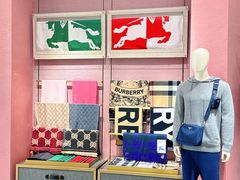-百年港湾奥特莱斯(香炉礁店)