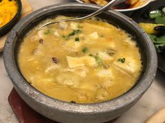 -港丽餐厅(高德置地店)