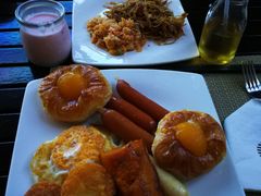 -三亚湾海居铂尔曼度假酒店