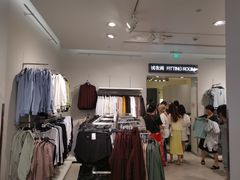 -H&M(天一广场店)
