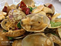 -金沙滩海鲜餐厅·海肠捞饭·手工水饺(梅江龙水园店)