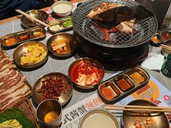 -草家酱蟹炭火烤肉店(珲春南路一店)
