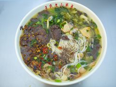 -文山荷鲜居(翠湖店)