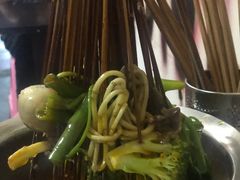 -四小区火锅·巷子里的重庆火锅(花照壁店)