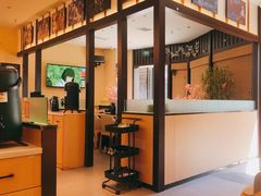 -極屋鮨牛 · 烧肉酒场(时代C馆店)
